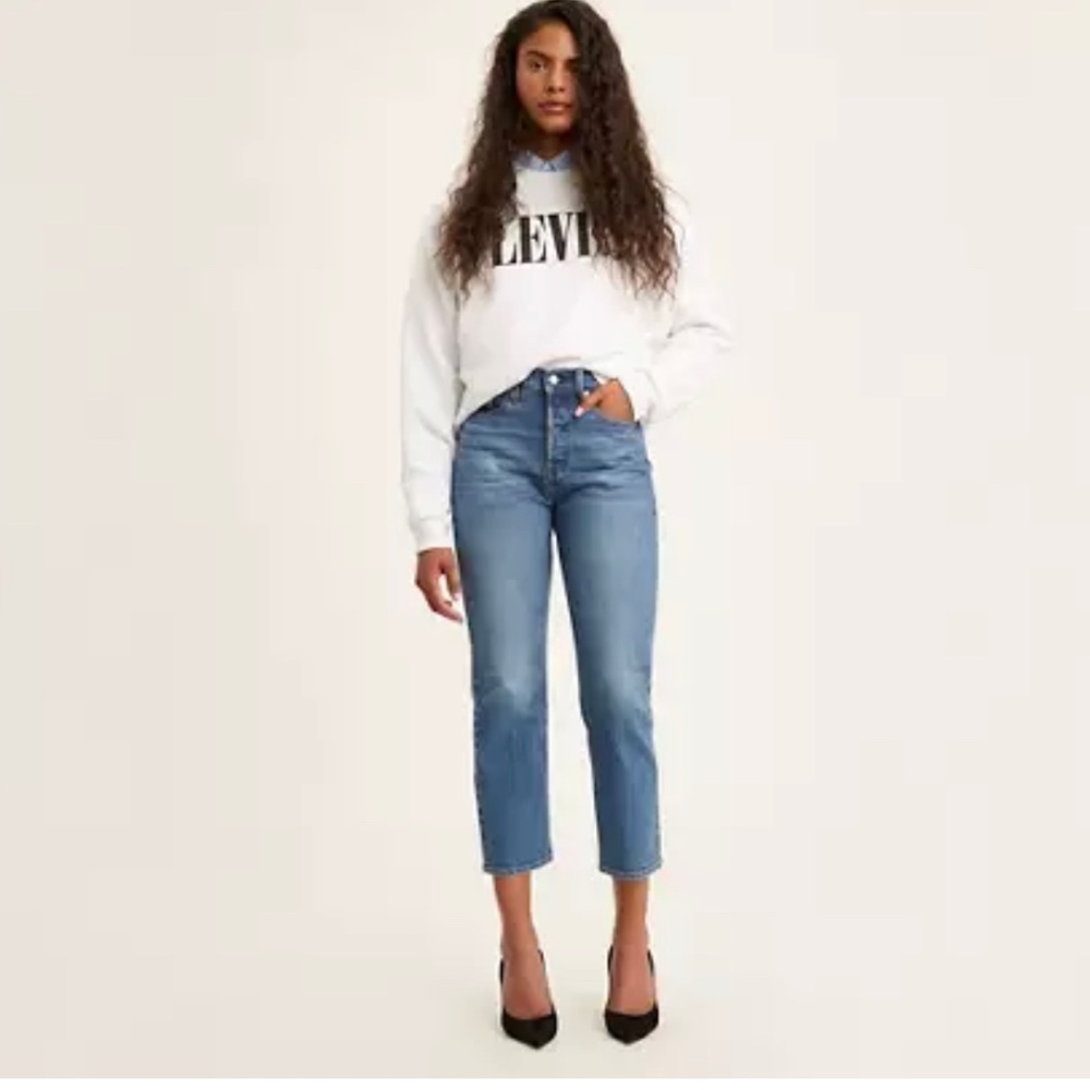 Levi’s wedgie straight womens jeans high rise medium wash size 27